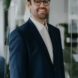 Rechtsanwalt Haque - Ihr Spezialist für High-Stakes Verhandlungen im Banking